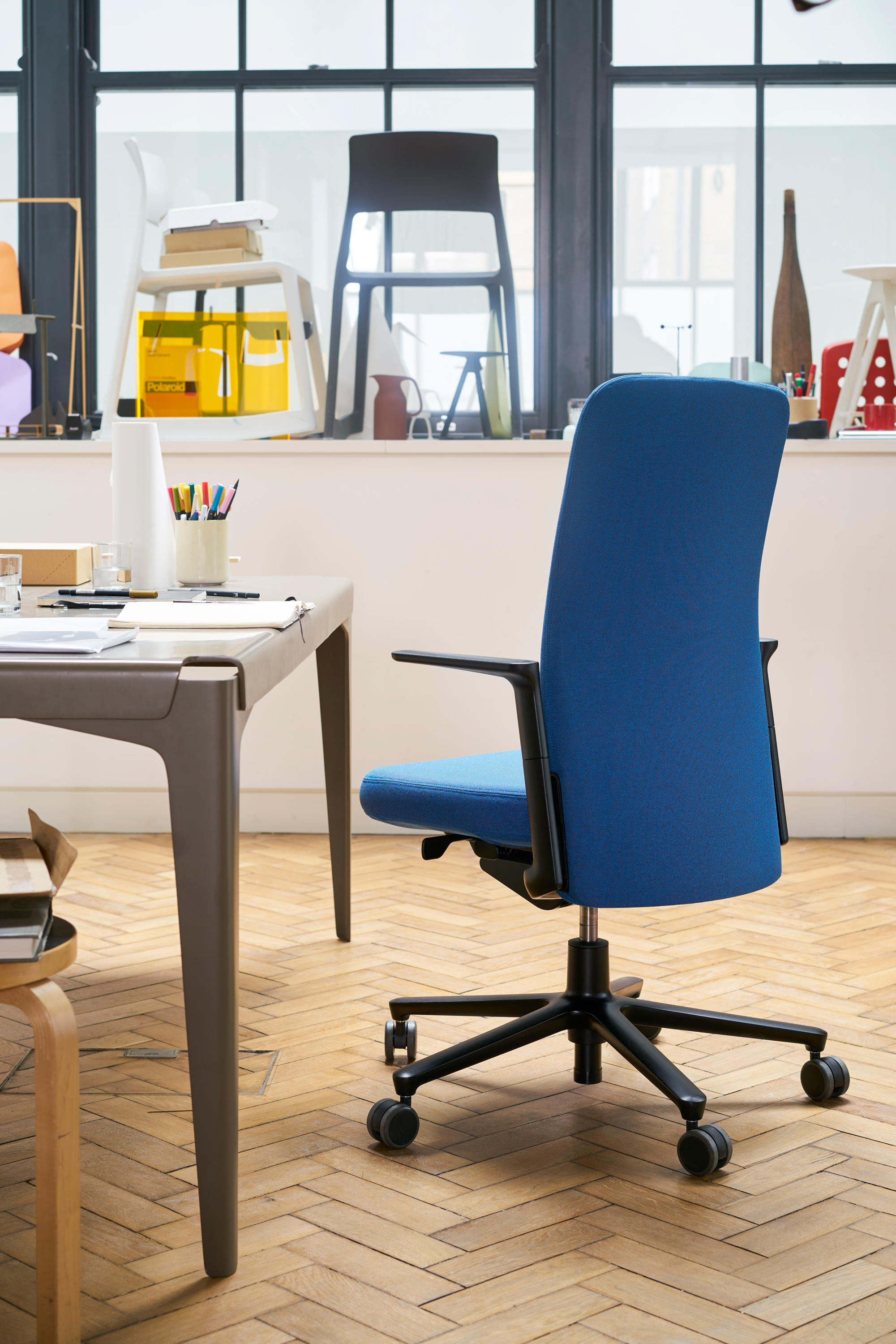 办公椅|现代真皮中班椅|办公家具|华体会体育官方在线官网家具|太平洋中班椅